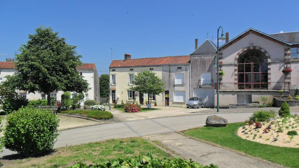 Chambres D'Hotes Bienvenue L'Absie Luaran gambar